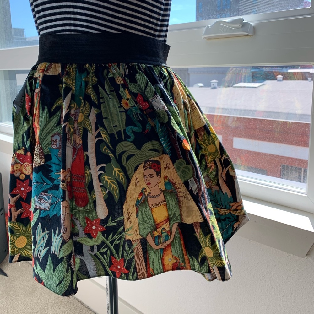 Frida Kahlo Skirt - Picture 2 of 7